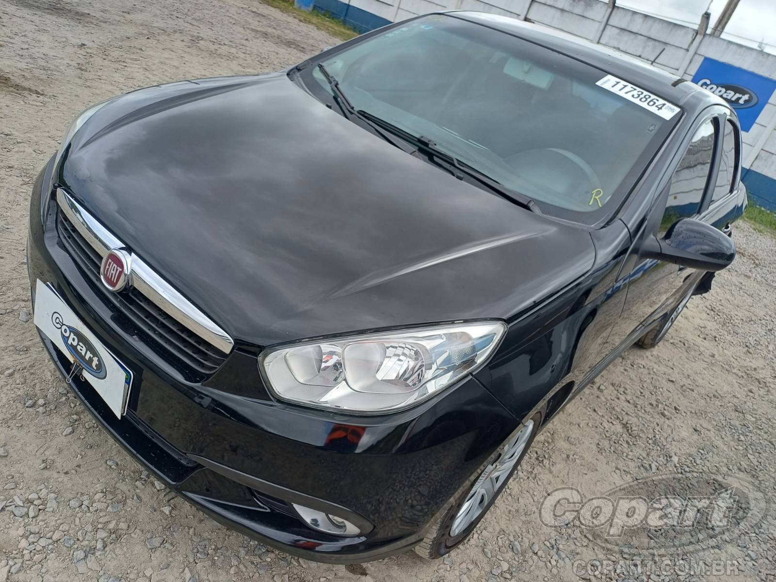 Foto 2: 2015 FIAT GRAND SIENA