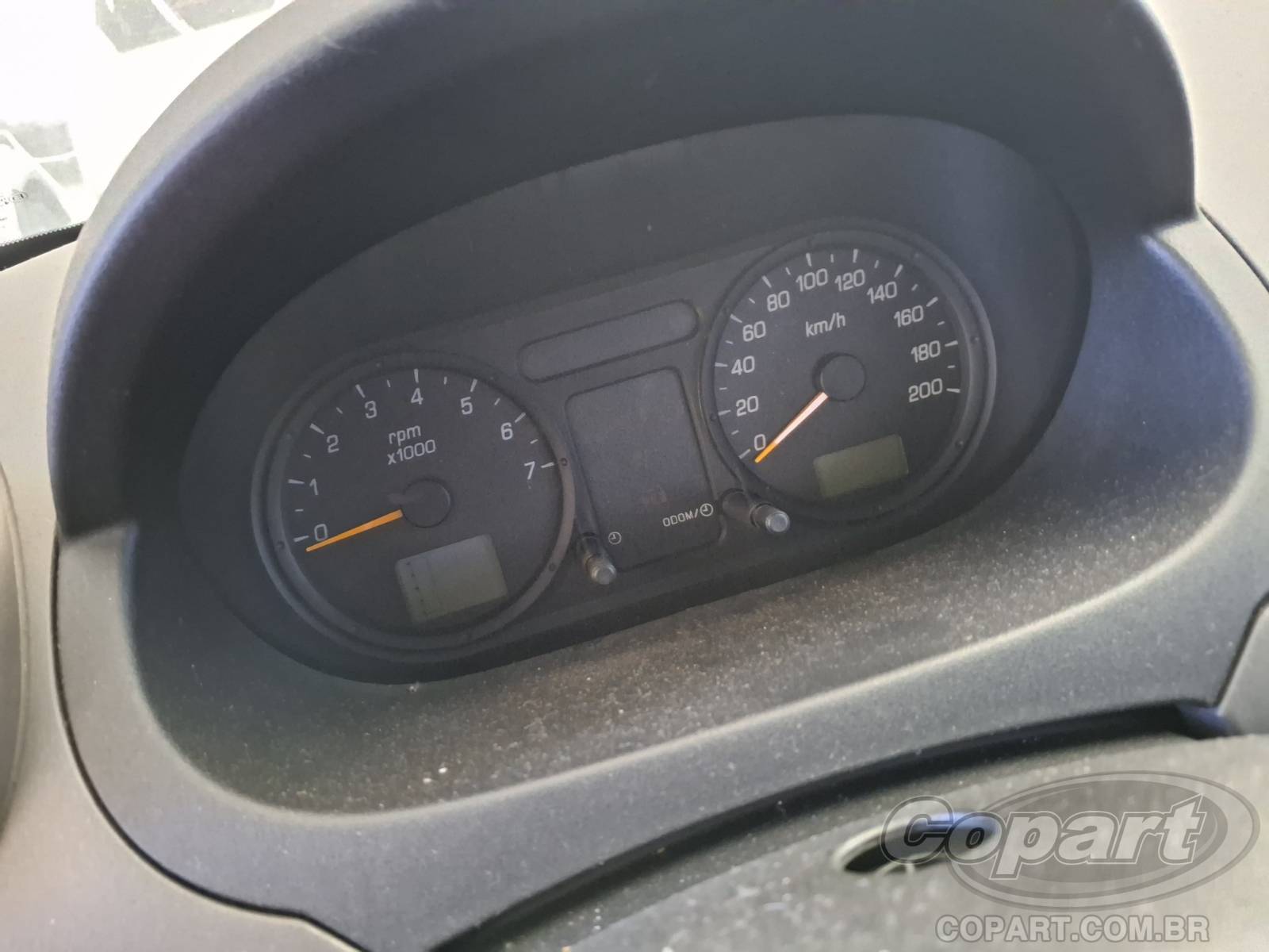 2006 FORD FIESTA SEDAN — foto 8 de 10