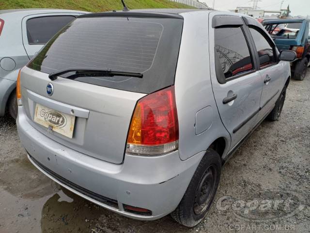 2004 FIAT PALIO 