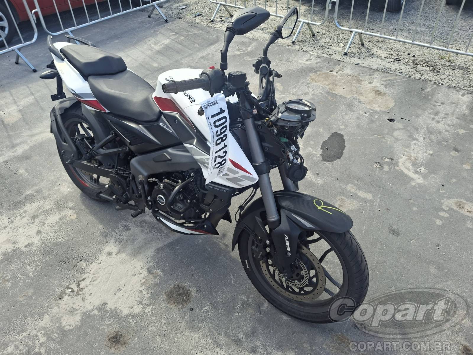 Veículo BAJAJ Dominar Bajaj Dominar 2025 2025 em leilão