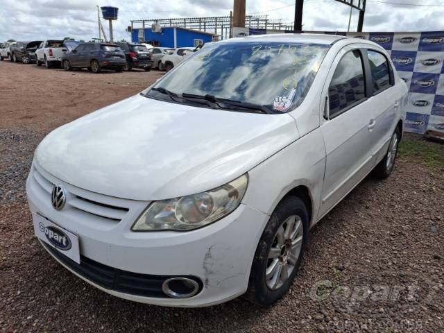 2013 VOLKSWAGEN VOYAGE 