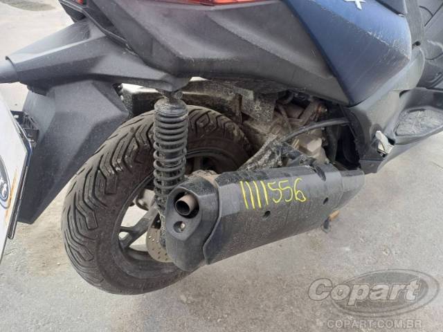 2021 YAMAHA XMAX 