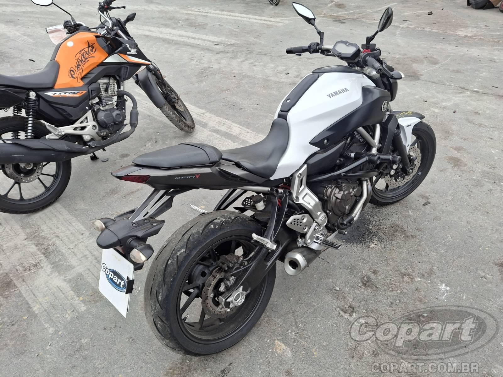 Foto 4: 2016 YAMAHA MT-07