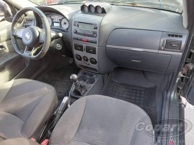 2011 FIAT STRADA 