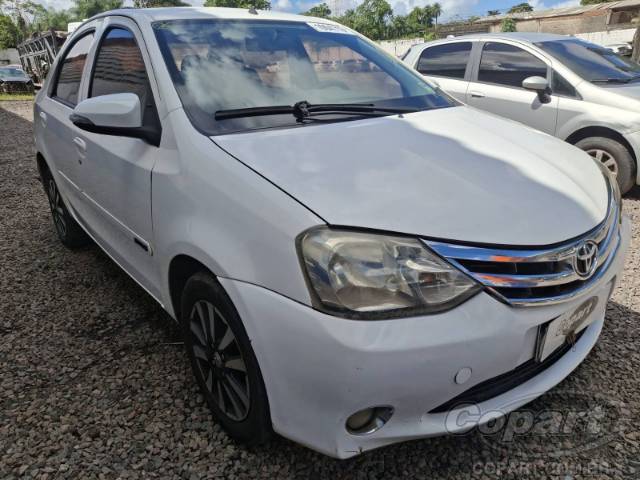 2016 TOYOTA ETIOS SEDA 