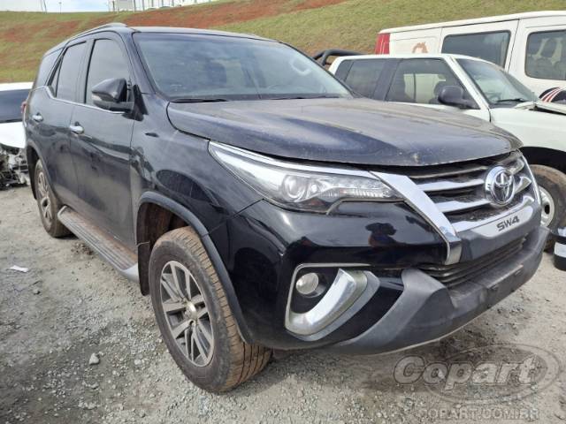 2016 TOYOTA HILUX SW4 