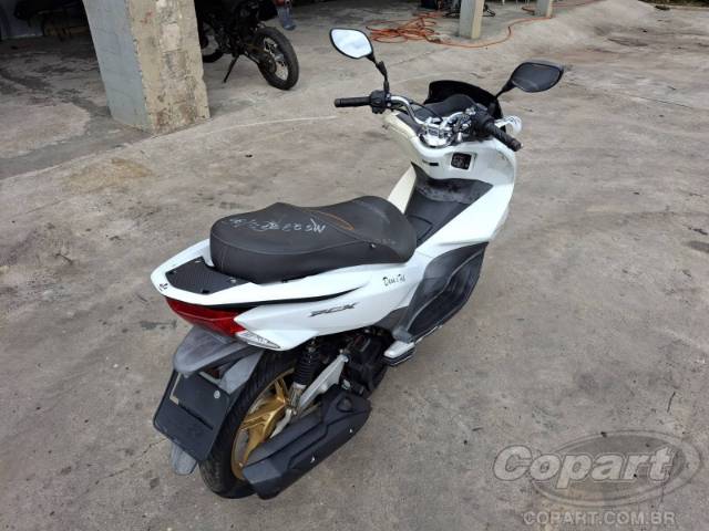 2016 HONDA PCX 