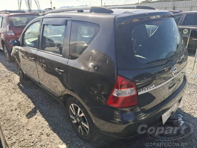 2013 NISSAN LIVINA 