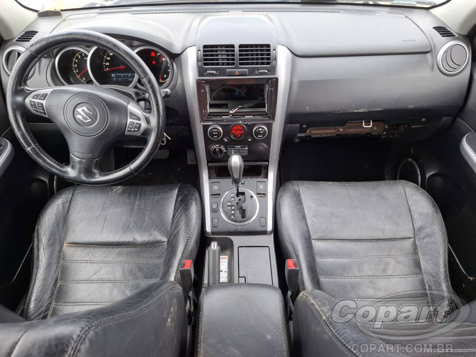 Foto 9 de 13: 2015 SUZUKI GRAND VITARA