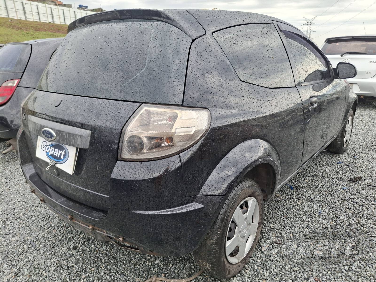 2013 FORD KA — foto 4 de 11