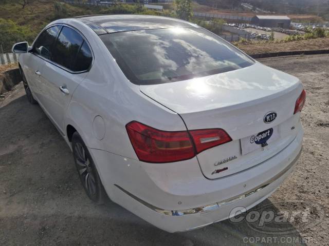 2012 KIA CADENZA 