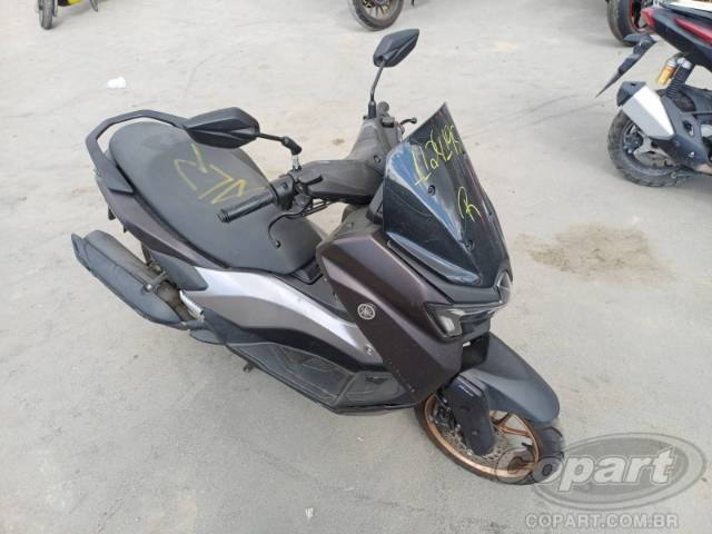 2025 YAMAHA NMAX 