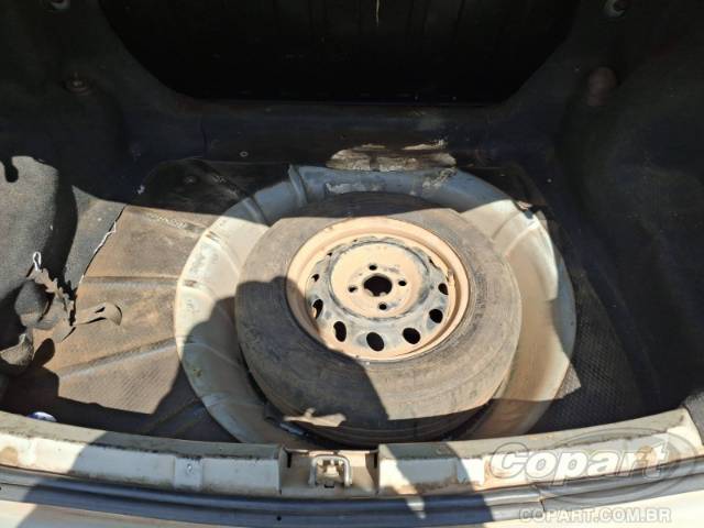 2005 CHEVROLET CLASSIC 