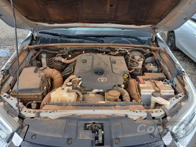 2021 TOYOTA HILUX CD 