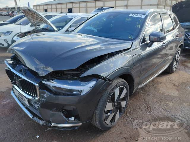 2024 VOLVO XC60 