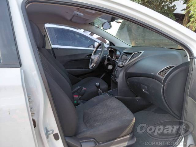 2017 HYUNDAI HB20 
