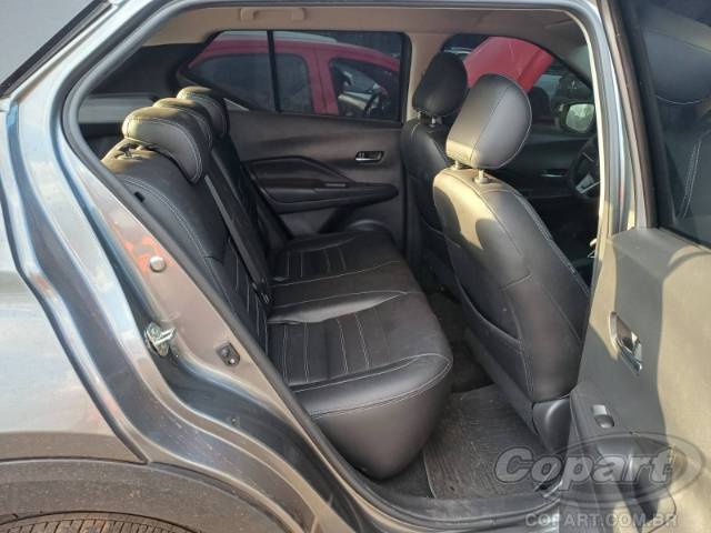 2022 NISSAN KICKS 