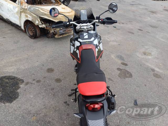 2024 DUCATI DESERTX 