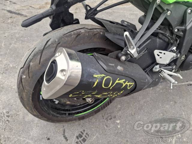 2025 KAWASAKI NINJA ZX-6R 