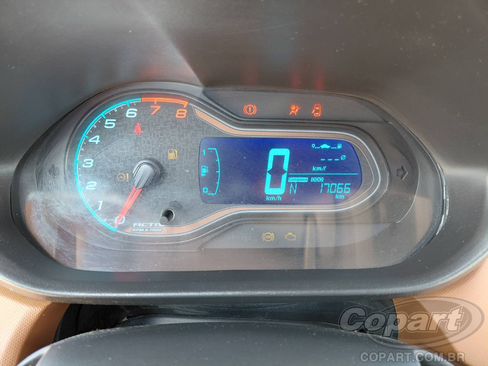 Foto 8 de 11: 2018 CHEVROLET ONIX