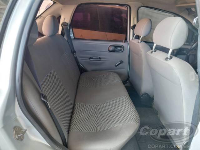 2010 CHEVROLET CLASSIC 