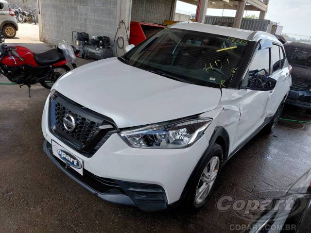 2020 NISSAN KICKS 