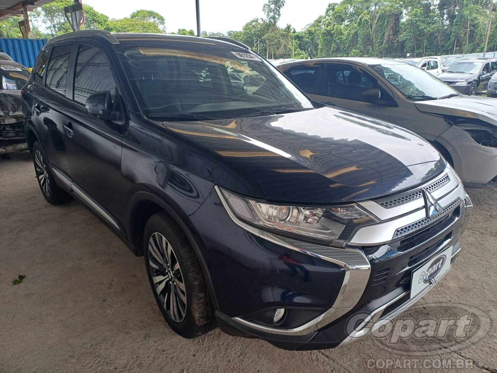 Veículo Mitsubishi Outlander MITSUBISHI OUTLANDER HPE 2.0 16V MIVEC 2020 2020 em leilão