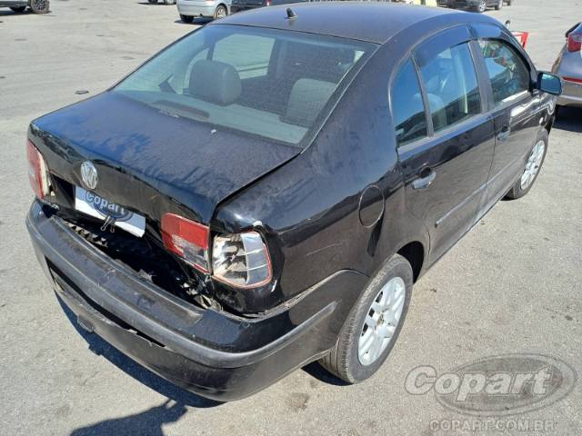2006 VOLKSWAGEN POLO SEDAN 