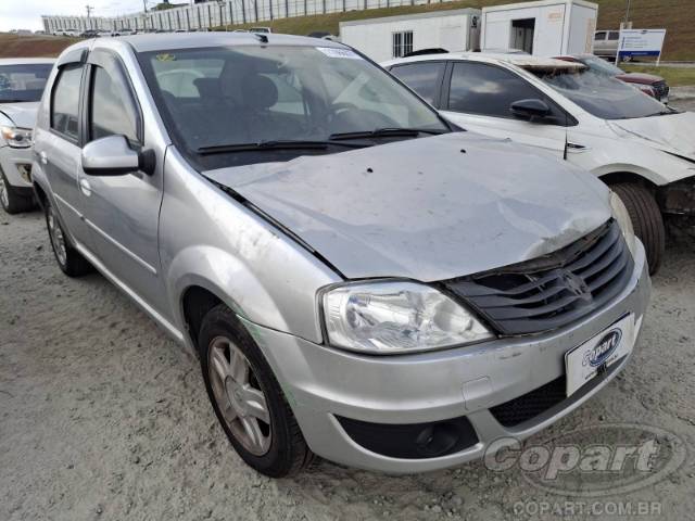 2011 RENAULT LOGAN 