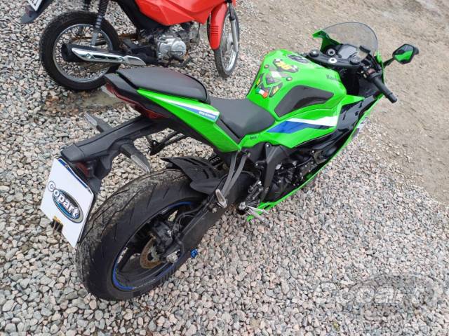 2026 KAWASAKI NINJA ZX-6R 