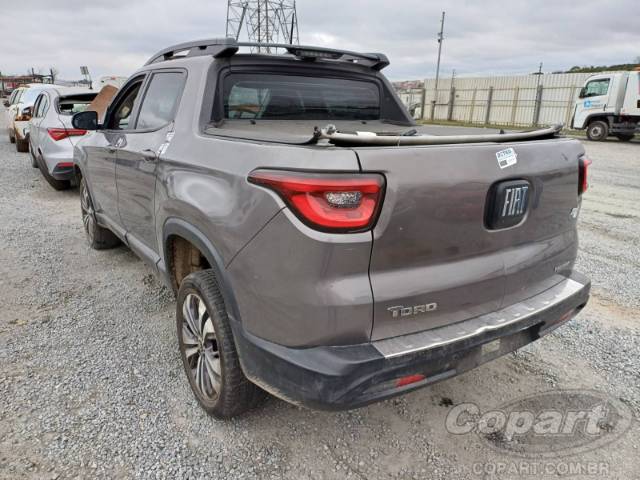 2021 FIAT TORO 