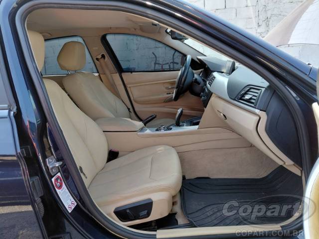 2014 BMW SERIE 3 