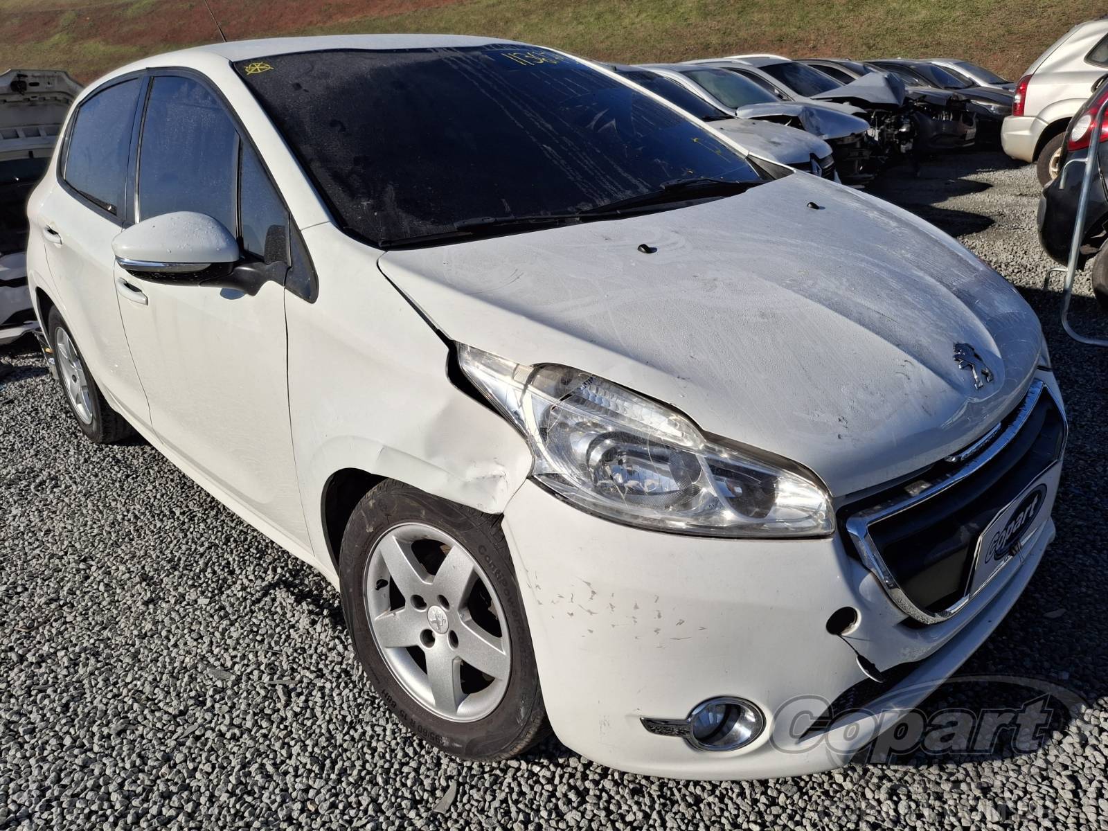 PEUGEOT 208 2014