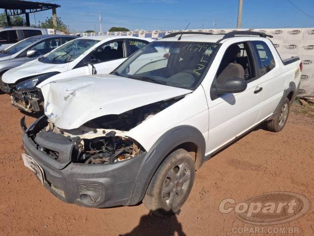 2016 FIAT STRADA CD 