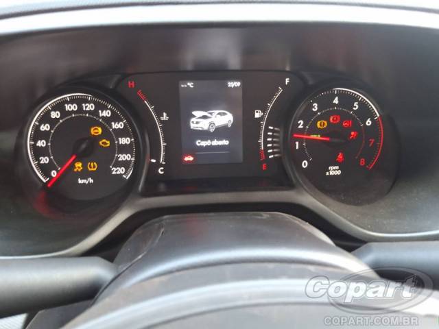 2025 FIAT FASTBACK 