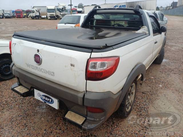 2014 FIAT STRADA 
