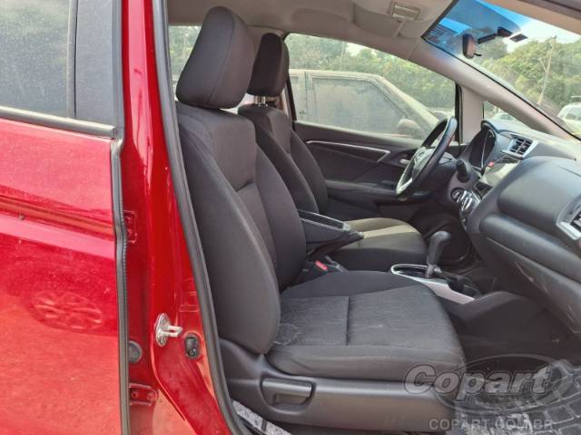 2016 HONDA FIT 