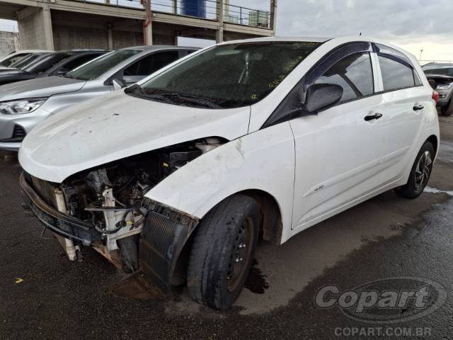 2014 HYUNDAI HB20 