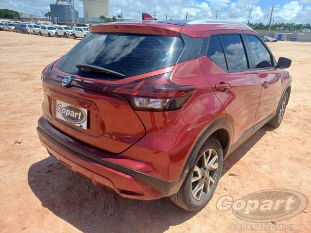2022 NISSAN KICKS 