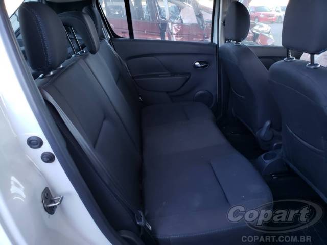 2015 RENAULT SANDERO 