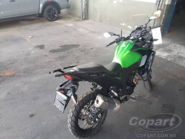 2025 KAWASAKI VERSYS-X 