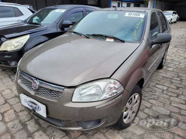 2013 FIAT SIENA 