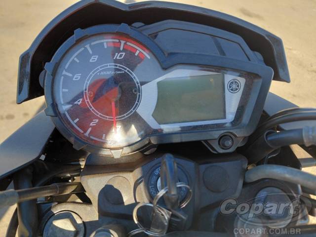 2025 YAMAHA FAZER 