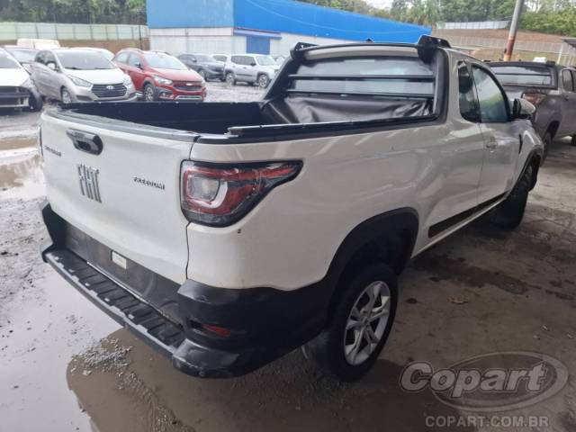 2021 FIAT STRADA 