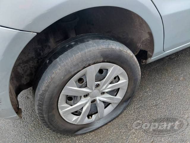 2021 VOLKSWAGEN GOL 