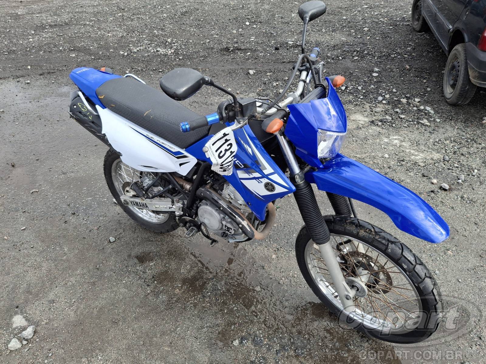 Yamaha XTZ 250 2012 em leilão — SP