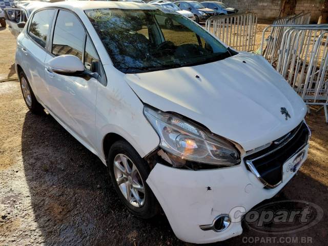 2015 PEUGEOT 208 