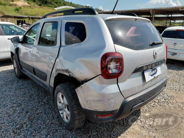 2022 RENAULT DUSTER 
