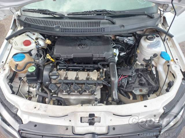 2016 VOLKSWAGEN VOYAGE 