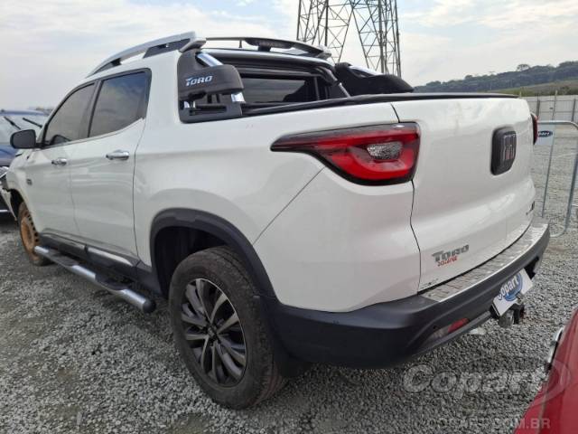 2022 FIAT TORO 